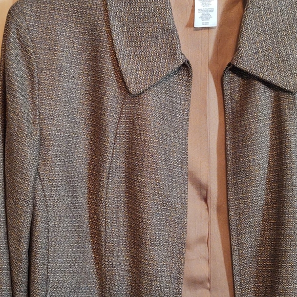 Jones NY timeless silk tweed jacket size 10 - Picture 2 of 5